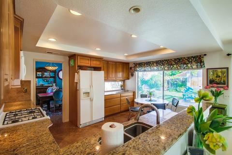 1608 Avenida Oceano, Oceanside, CA 92056 photo 3