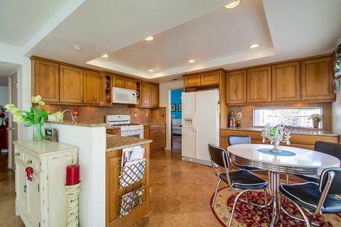 1608 Avenida Oceano, Oceanside, CA 92056 photo 4