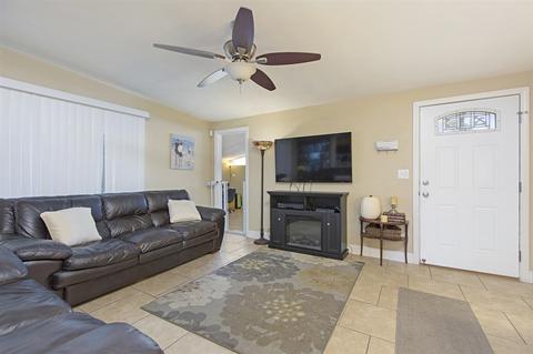 1002 Hemlock Ave, Imperial Beach, CA 91932 photo 5