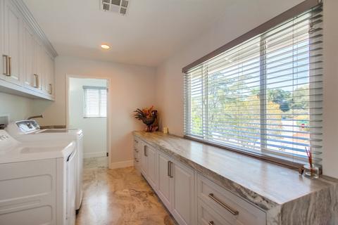 1656 High Crst, Escondido, CA 92025 photo 10