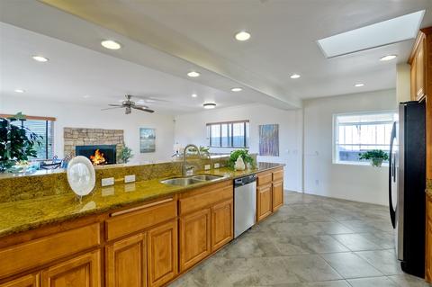 7118 Galewood St, San Diego, CA 92120 photo 9