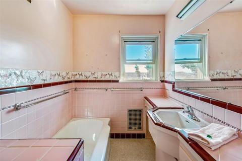 4255 Summit Dr, La Mesa, CA 91941 photo 8