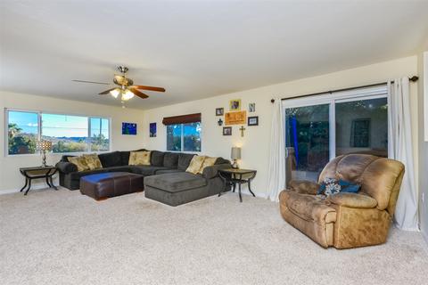 11044 Fillbrook Dr, Lakeside, CA 92040 photo 4