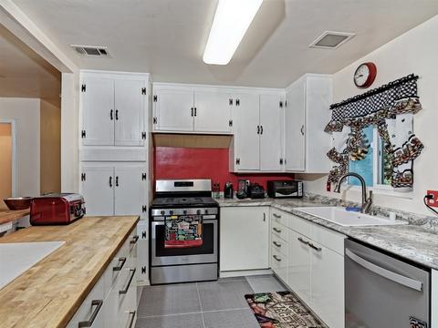 4141 N Cordoba, Spring Valley, CA 91977 photo 11