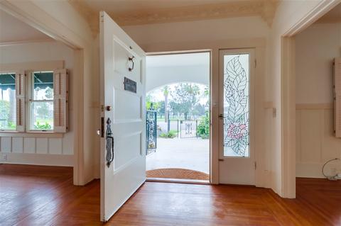 848 Glorietta Blvd, Coronado, CA 92118 photo 5