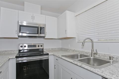 302 Graves Ct, El Cajon, CA 92021 photo 11