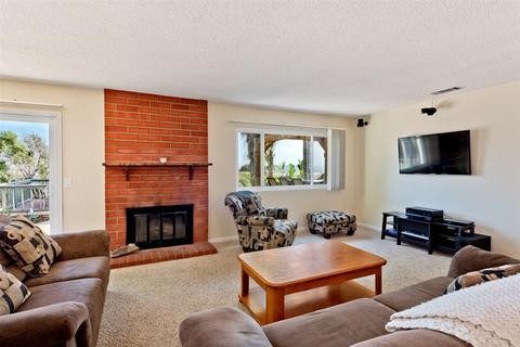 9465 Avenida Acero, Spring Valley, CA 91977 photo 5