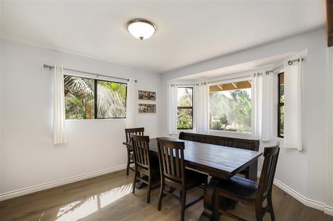 1192 Beverly Dr, Vista, CA 92084 photo 9