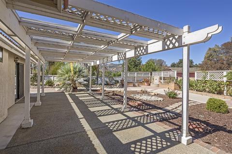2462 Live Oak Rd, Escondido, CA 92029 photo 20