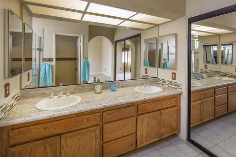 2462 Live Oak Rd, Escondido, CA 92029 photo 16