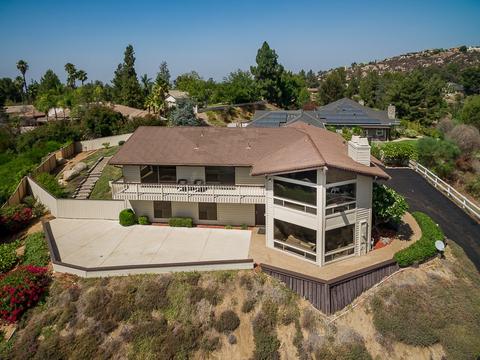 1964 Hidden Mesa Rd, El Cajon, CA 92019 photo 1