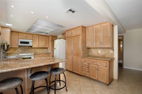 17240 Saint Andrews Dr, Poway, CA 92064 photo 4