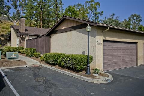 10022 Nuerto Ln, Spring Valley, CA 91977 photo 2