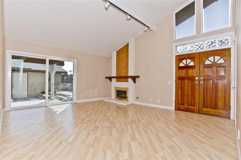 10022 Nuerto Ln, Spring Valley, CA 91977 photo 5