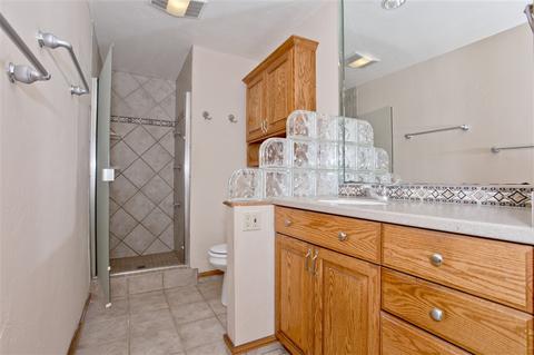 10022 Nuerto Ln, Spring Valley, CA 91977 photo 15