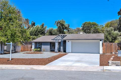 10216 Centinella Dr, La Mesa, CA 91941 photo 1