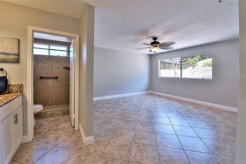 10216 Centinella Dr, La Mesa, CA 91941 photo 19