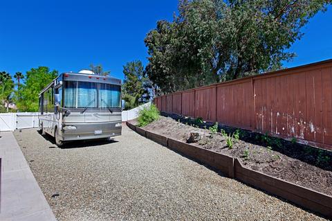 27595 Dandelion Ct, Temecula, CA 92591 photo 25