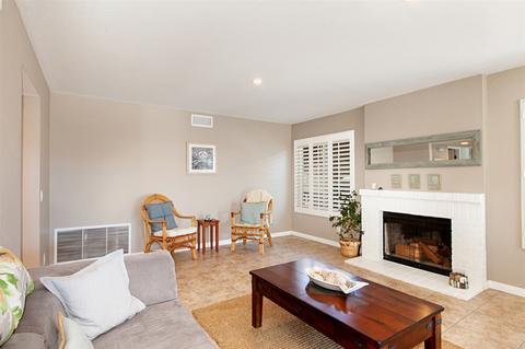 27595 Dandelion Ct, Temecula, CA 92591 photo 13