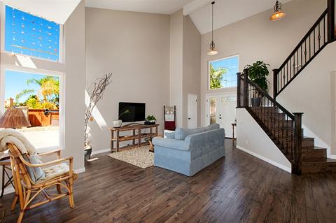 27595 Dandelion Ct, Temecula, CA 92591 photo 4