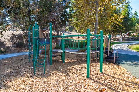 948 Martinique Dr, Chula Vista, CA 91913 photo 25