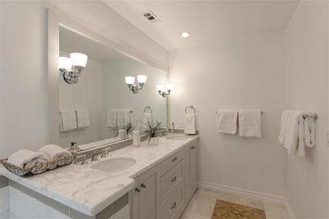 5558 Taft Ave, La Jolla, CA 92037 photo 16