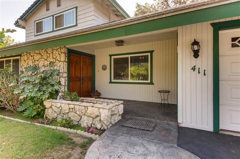 411 Condado Way, Escondido, CA 92025 photo 3