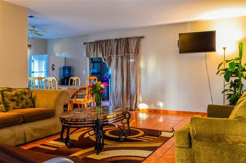 626 Elaine Ave, Oceanside, CA 92057 photo 4