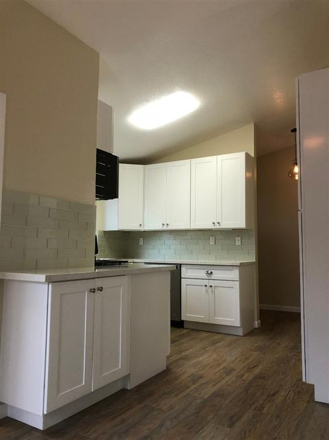 536 Gail Dr, Vista, CA 92084 photo 7