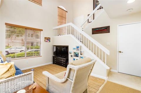 222 Brookview Ct, Santee, CA 92071 photo 4
