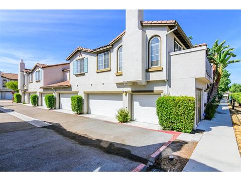 315 Dolphin Ln #6, Oceanside, CA 92058 photo 1