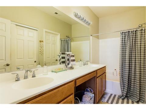 315 Dolphin Ln #6, Oceanside, CA 92058 photo 9