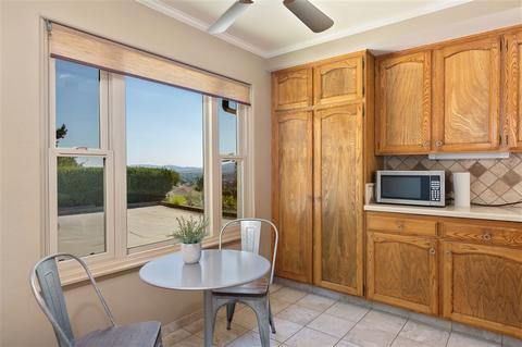 2147 Camino Dr, Escondido, CA 92026 photo 6