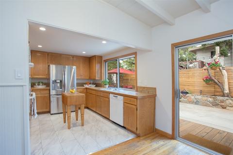 4020 Calavo Dr, La Mesa, CA 91941 photo 9