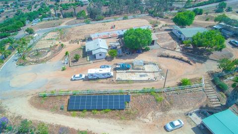 31755 Rancho Amigos Rd, Bonsall, CA 92003 photo 3