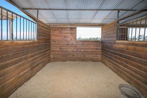 31755 Rancho Amigos Rd, Bonsall, CA 92003 photo 8