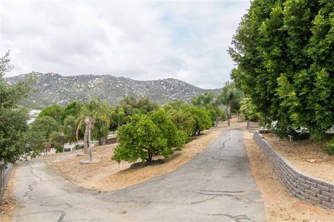 11024 Nesmith Dr, Escondido, CA 92026 photo 19