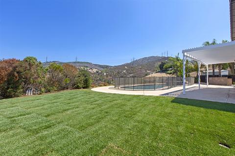 8304 Marbrook Way, El Cajon, CA 92021 photo 11