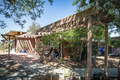 1040 9th St, Ramona, CA 92065 photo 3