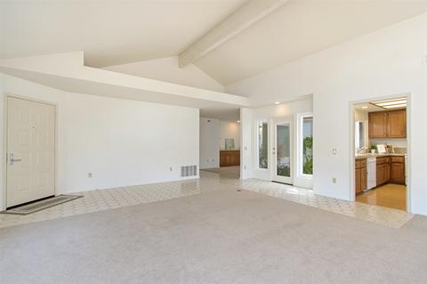 4998 Alicante, Oceanside, CA 92056 photo 4