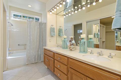 4998 Alicante, Oceanside, CA 92056 photo 12