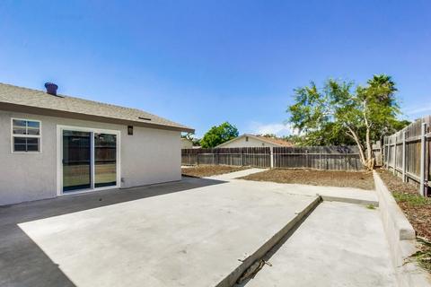 13462 Lakeshore Dr, Lakeside, CA 92040 photo 20