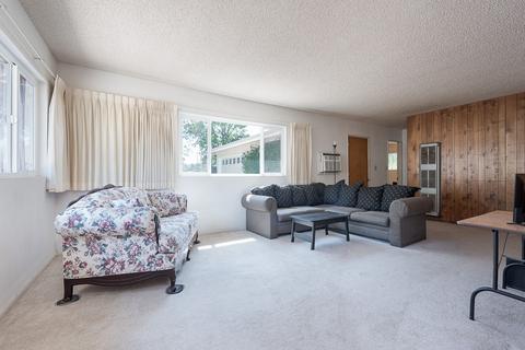 12237 Kingsford Ct, El Cajon, CA 92021 photo 5