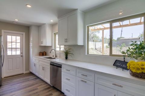 202 E Oneida St, Chula Vista, CA 91911 photo 12
