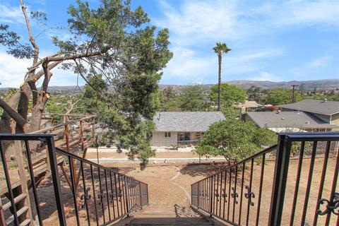 1032 Circle Dr, Escondido, CA 92025 photo 13