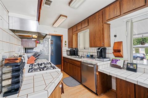 3549 Niblick, La Mesa, CA 91941 photo 12