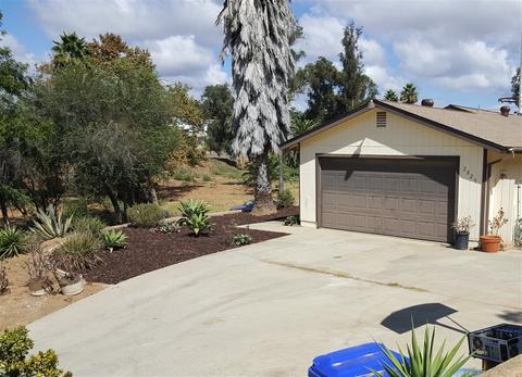 2025 Abelia Ln, Vista, CA 92083 photo 11