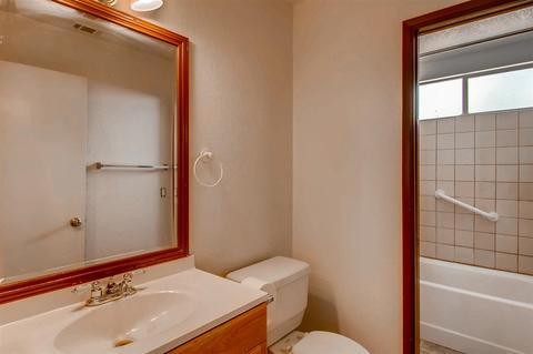 2025 Abelia Ln, Vista, CA 92083 photo 8