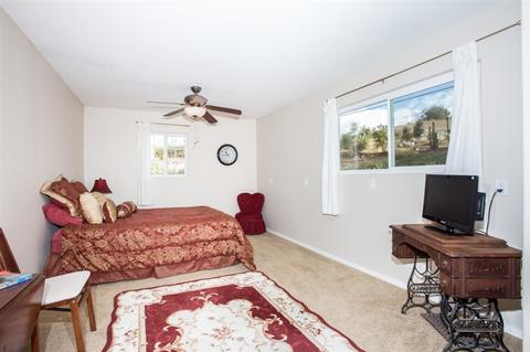 2559 Summit Dr, Escondido, CA 92025 photo 19