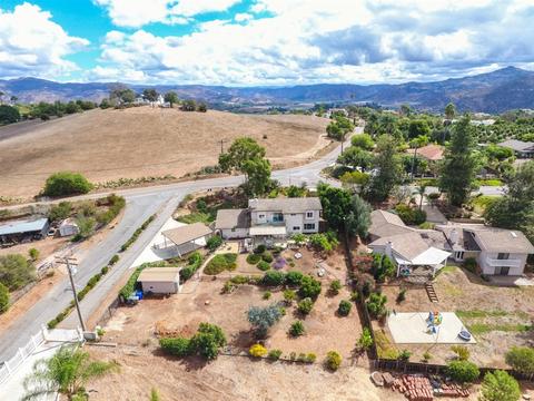 2559 Summit Dr, Escondido, CA 92025 photo 9